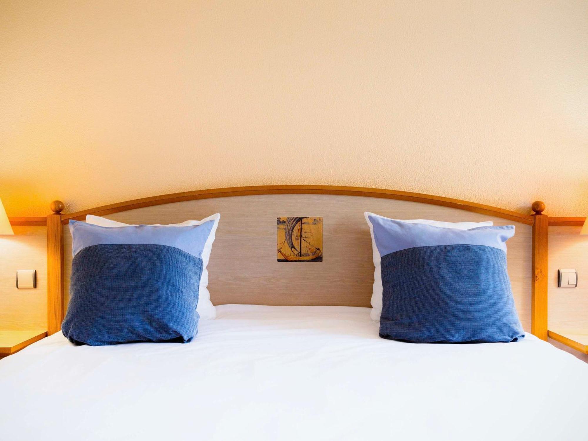 Mercure Nevers Pont De Loire Екстериор снимка